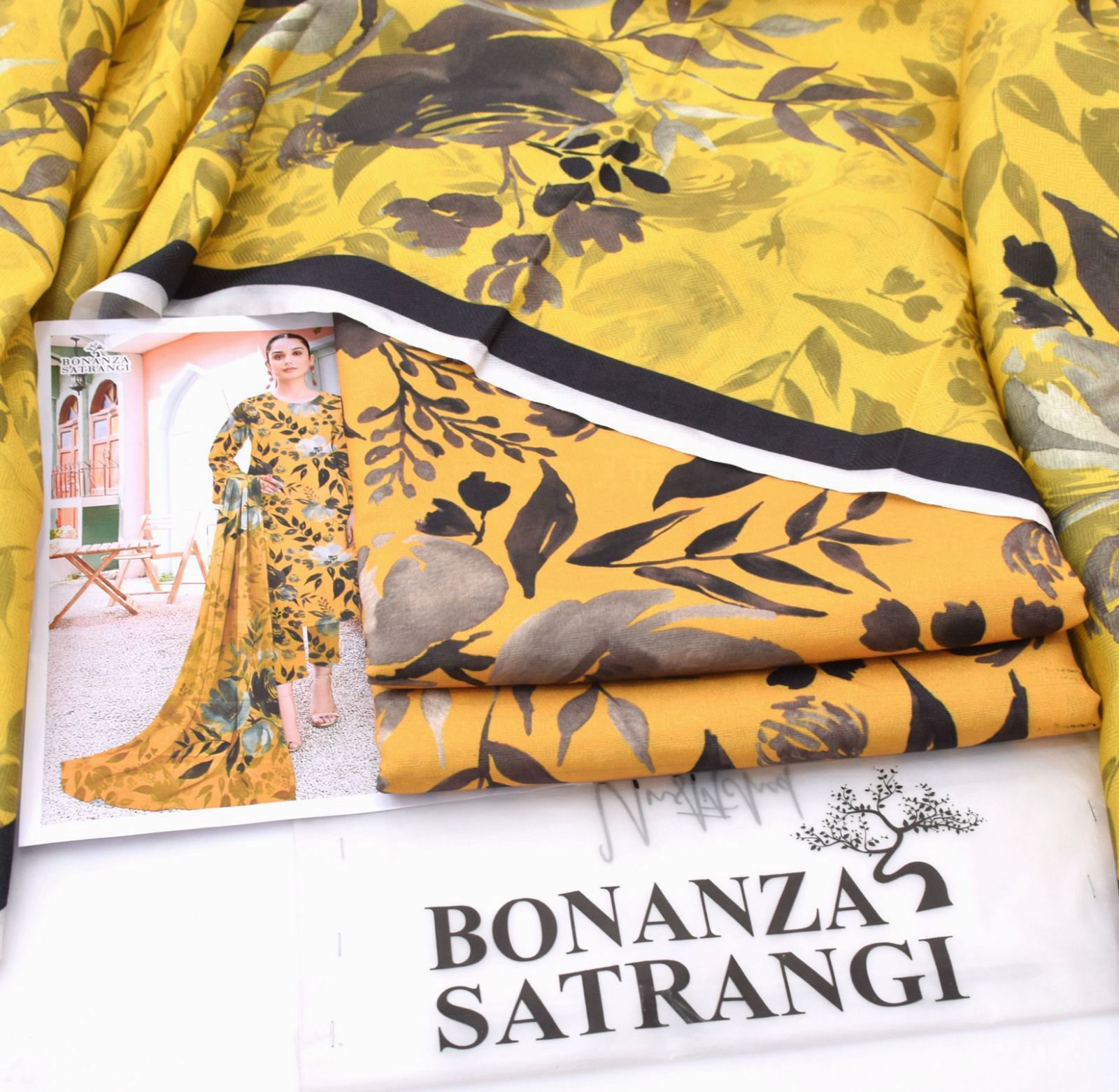 Classic Karandi 3pc Set – Shirt, Pants & Dupatta